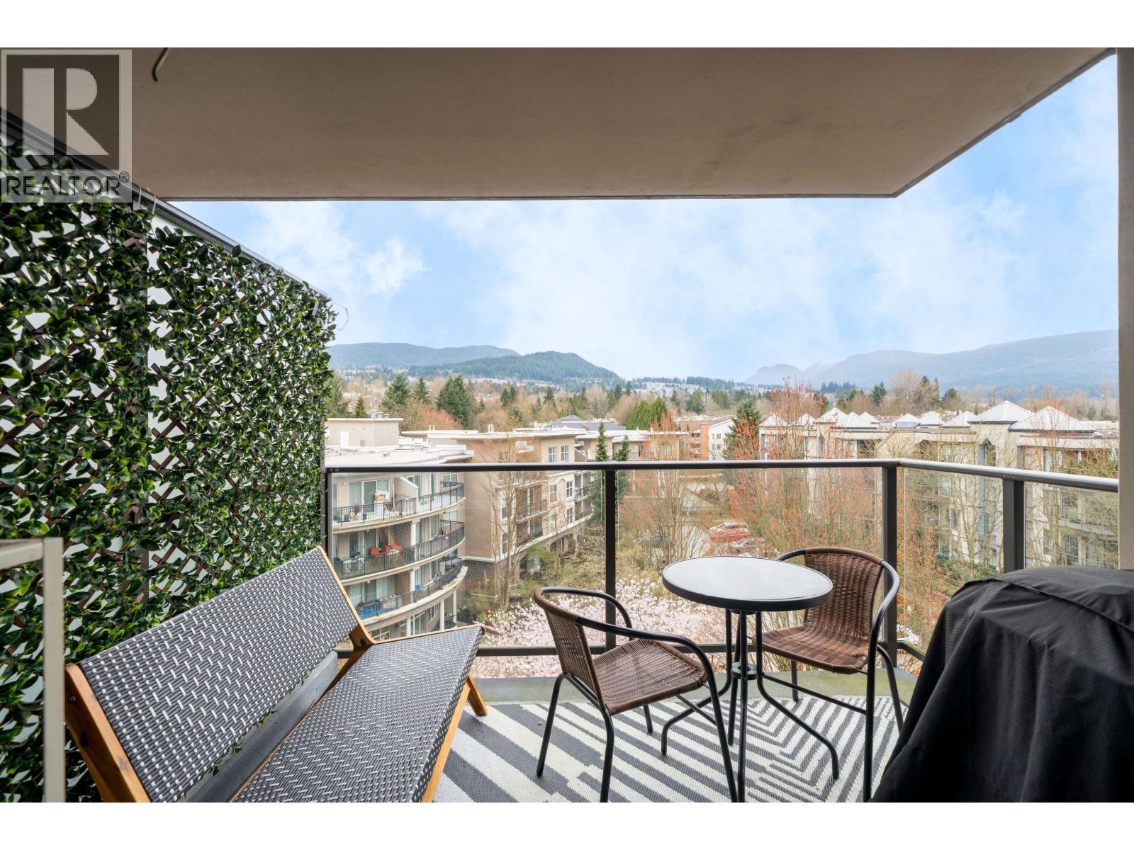 702 2959 GLEN DRIVE, Coquitlam