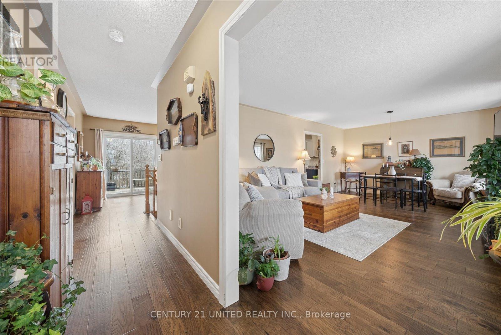 7402 BYERS ROAD - 12