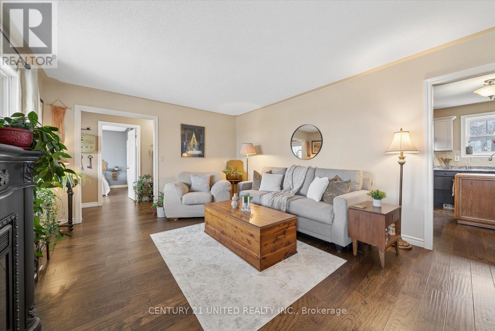7402 BYERS ROAD - 16