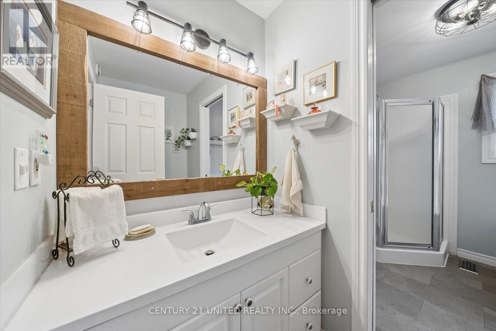 7402 BYERS ROAD - 27