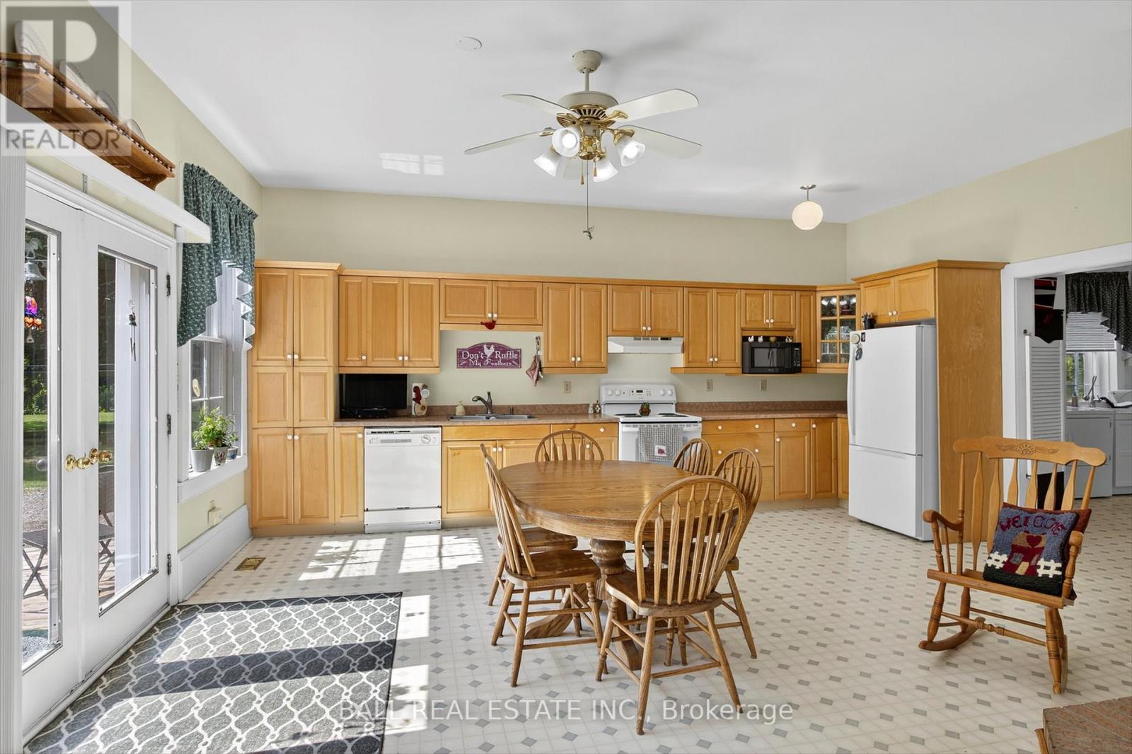 130 FRONT STREET W - 11