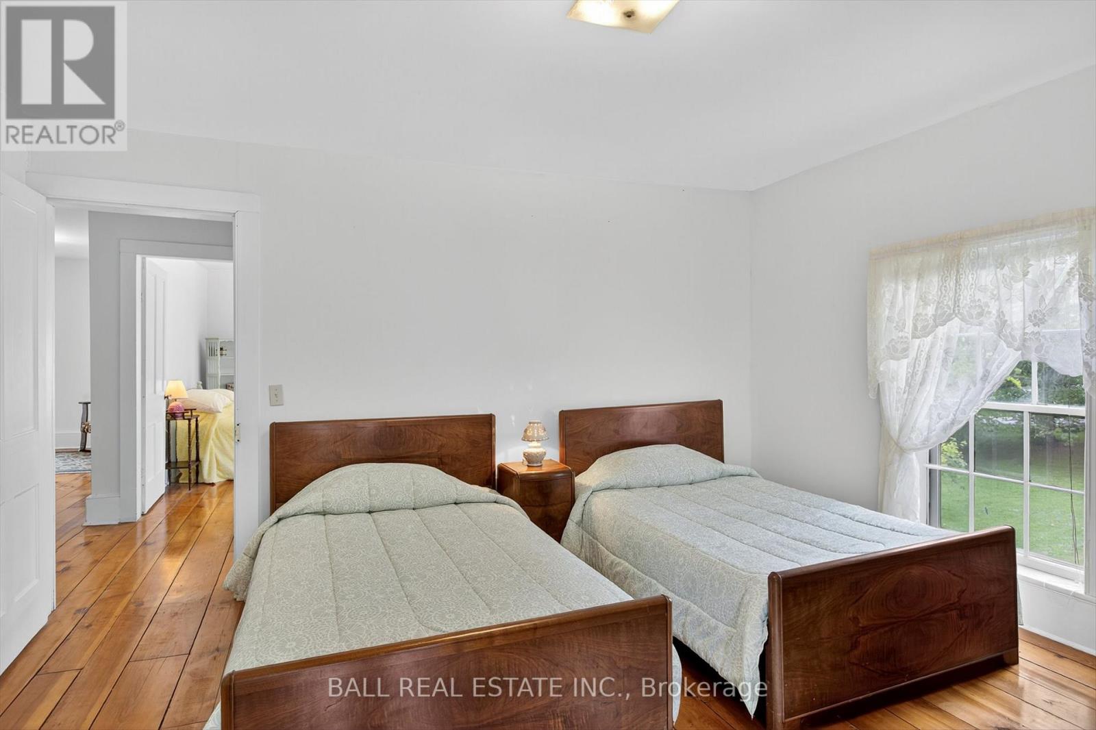 130 FRONT STREET W - 26