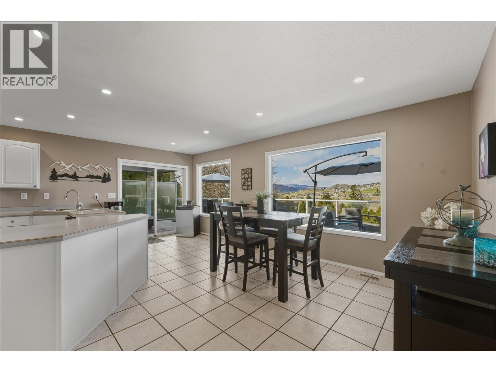 11405 Hillside Drive - 11