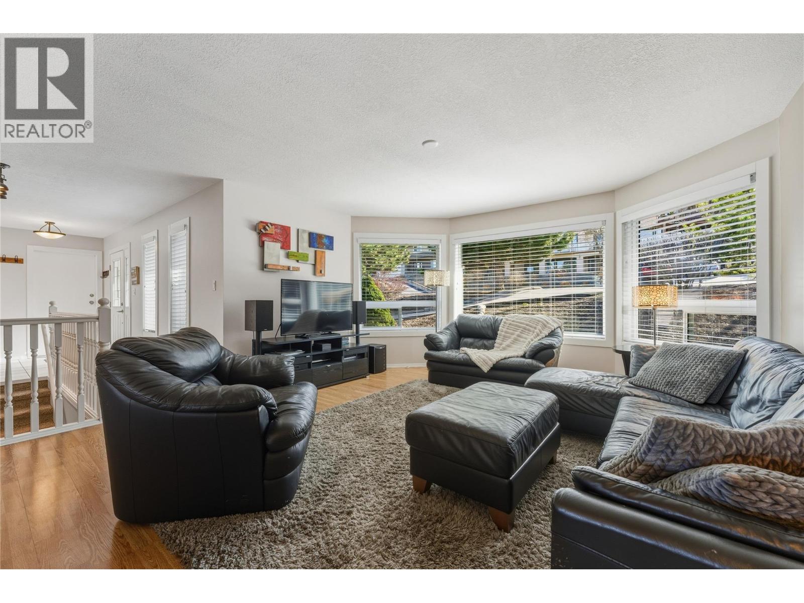 11405 Hillside Drive - 3