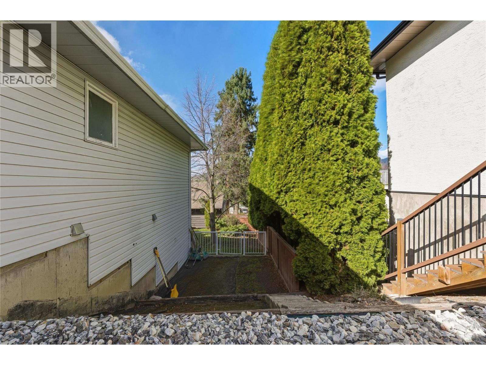 11405 Hillside Drive, Coldstream