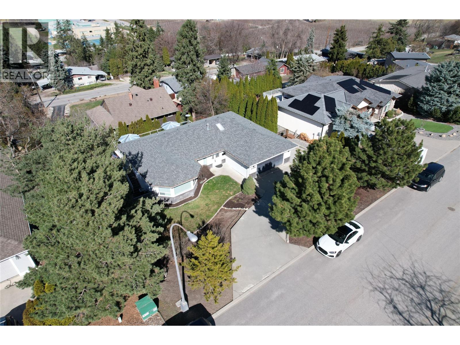 11405 Hillside Drive, Coldstream