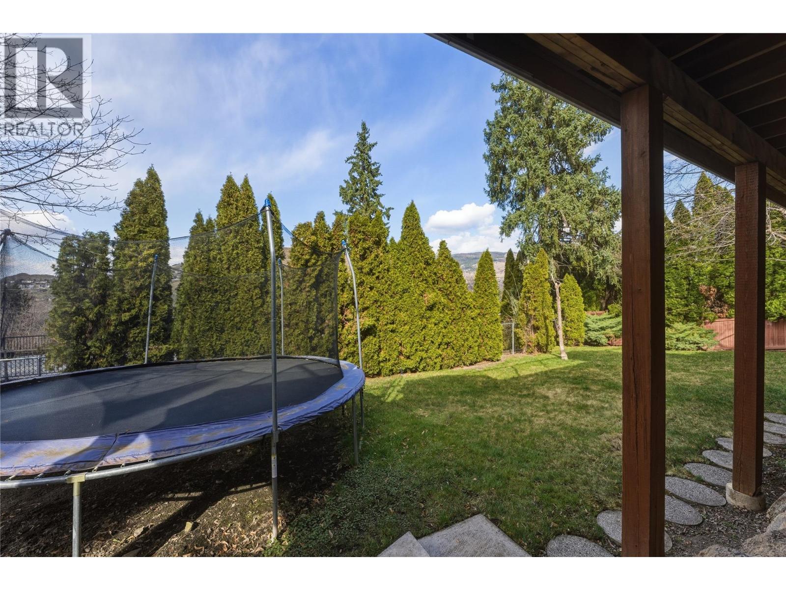 11405 Hillside Drive, Coldstream