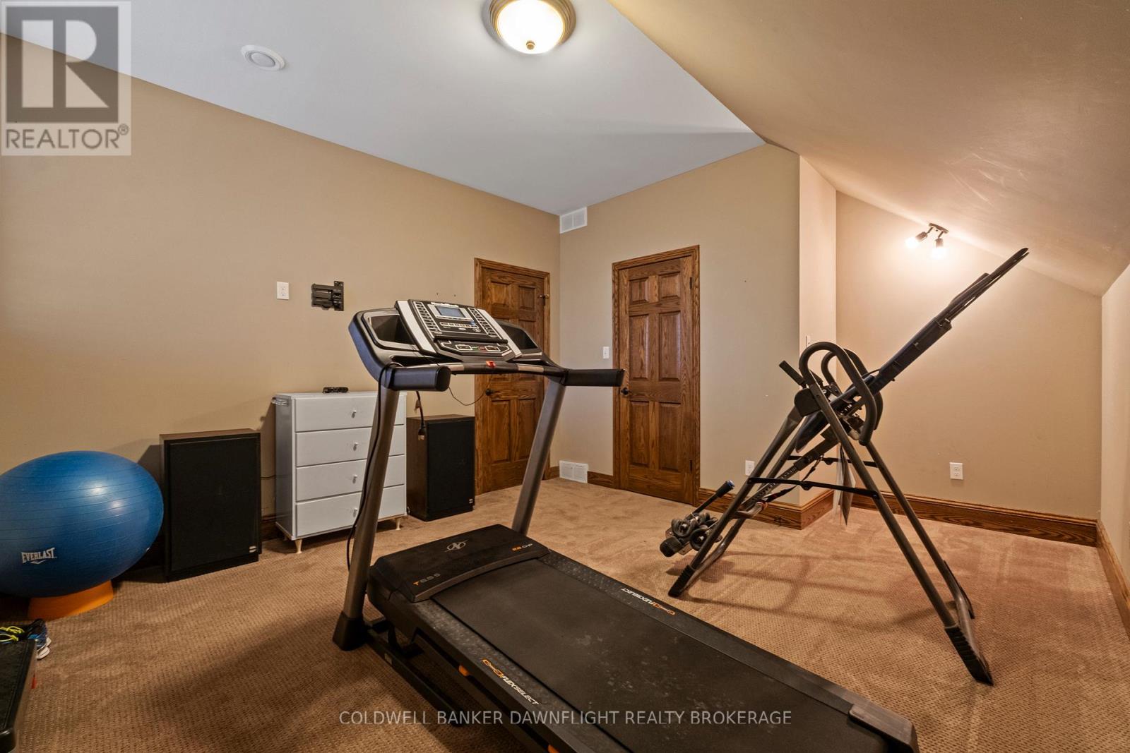 15750 FIFTEEN MILE ROAD - 33