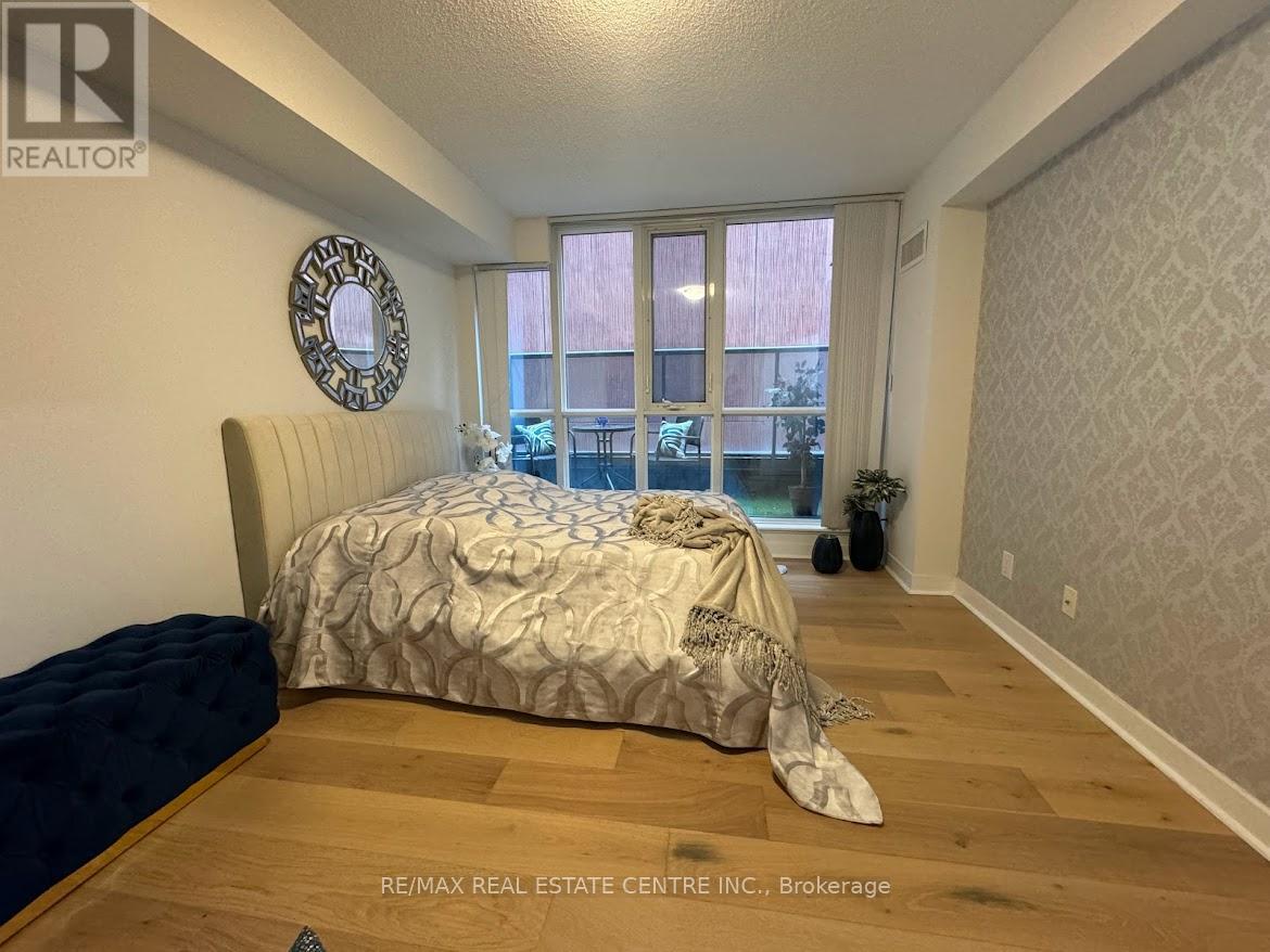 #217 295 ADELAIDE STREET W - 15