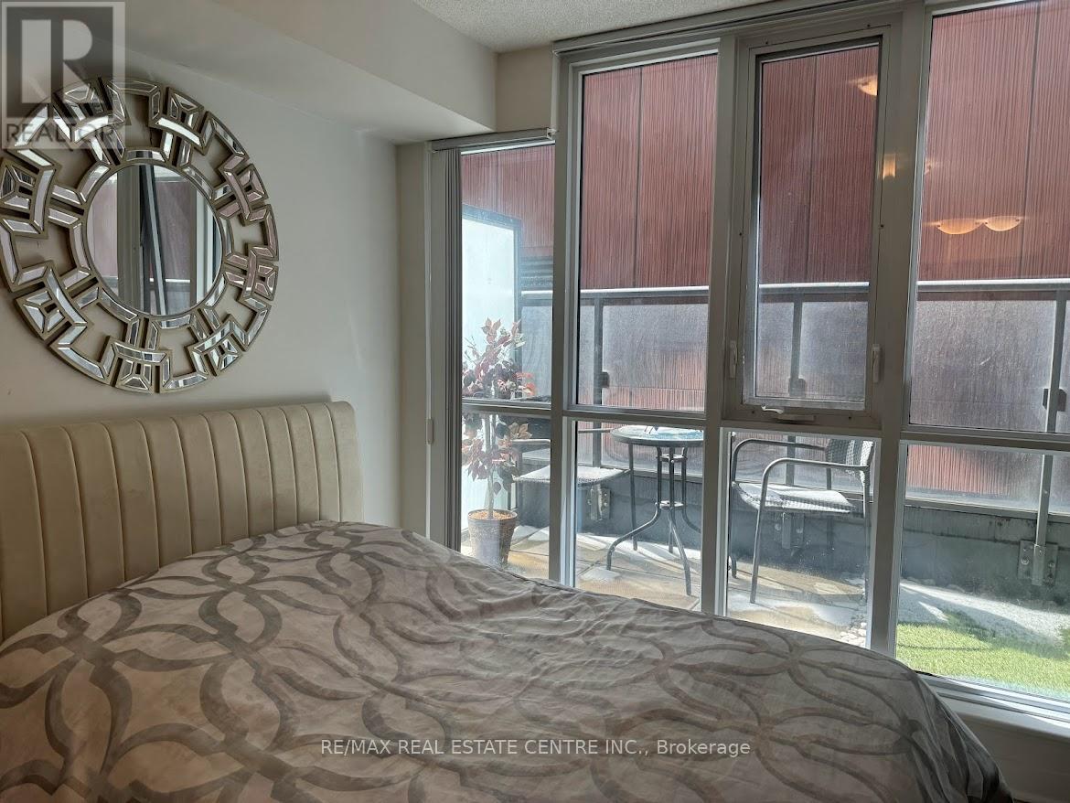 #217 295 ADELAIDE STREET W - 16