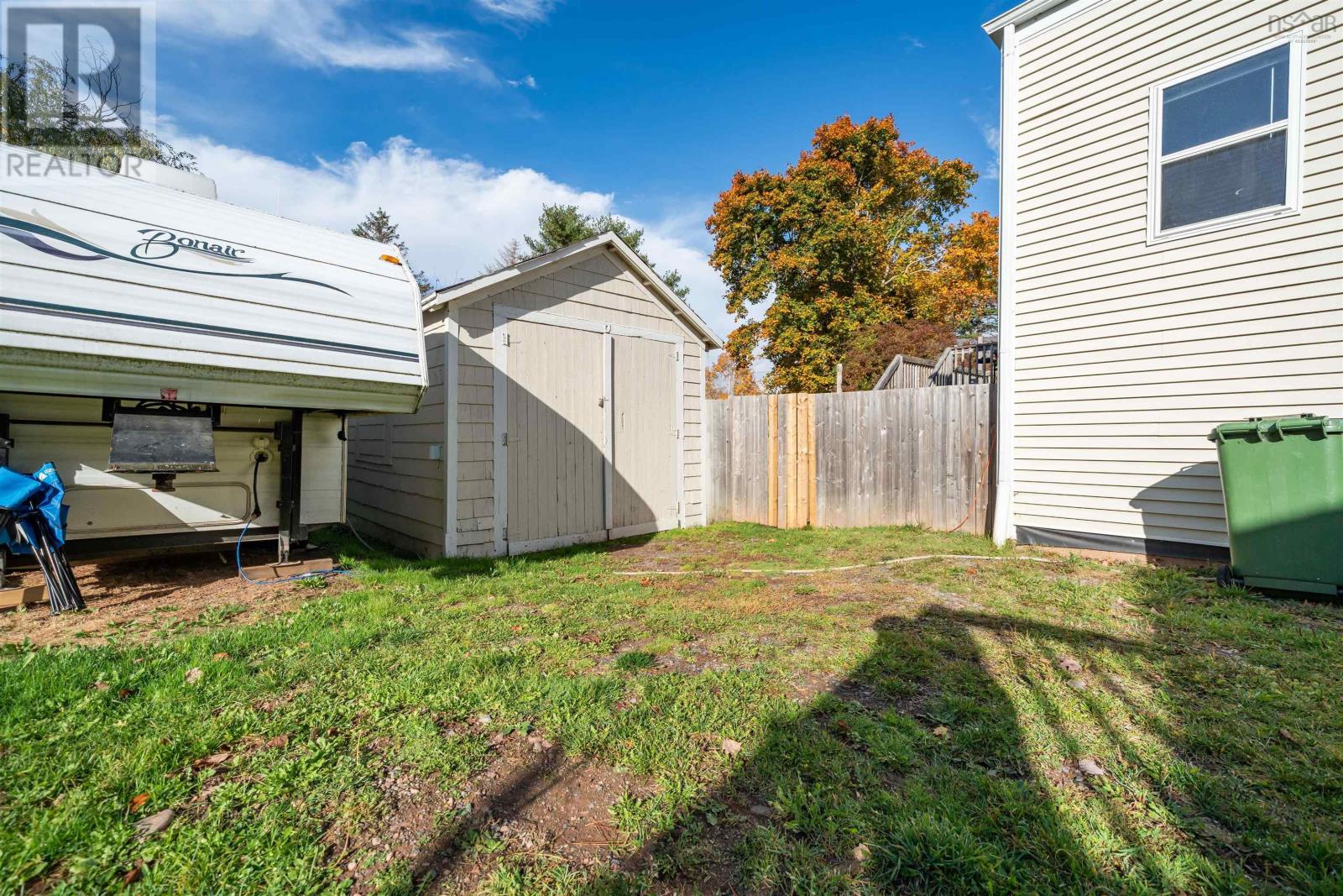 Property 8 of 36 of 208 PLEASANT Street