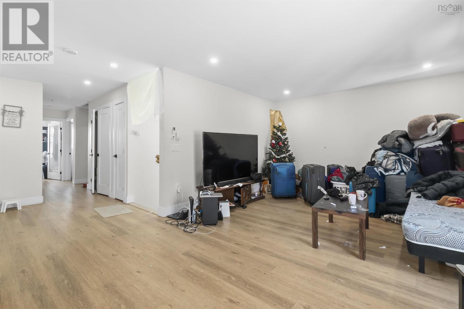 Property 13 of 14 of 66 Everette Street