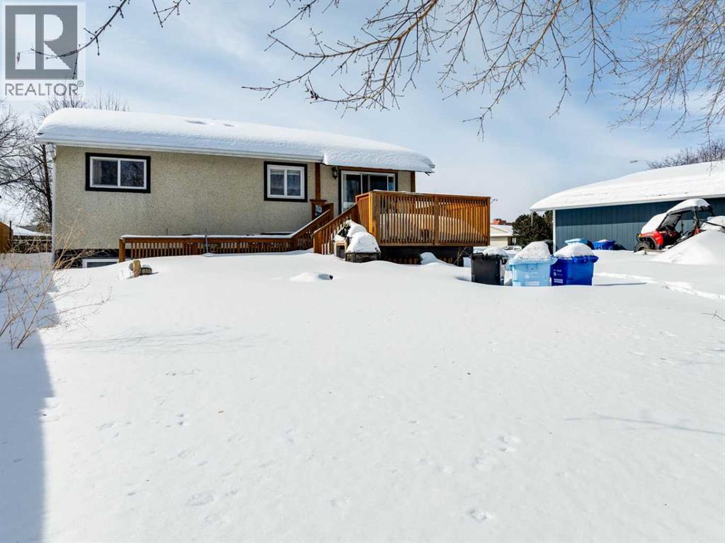 106 Hill Drive, Fort McMurray