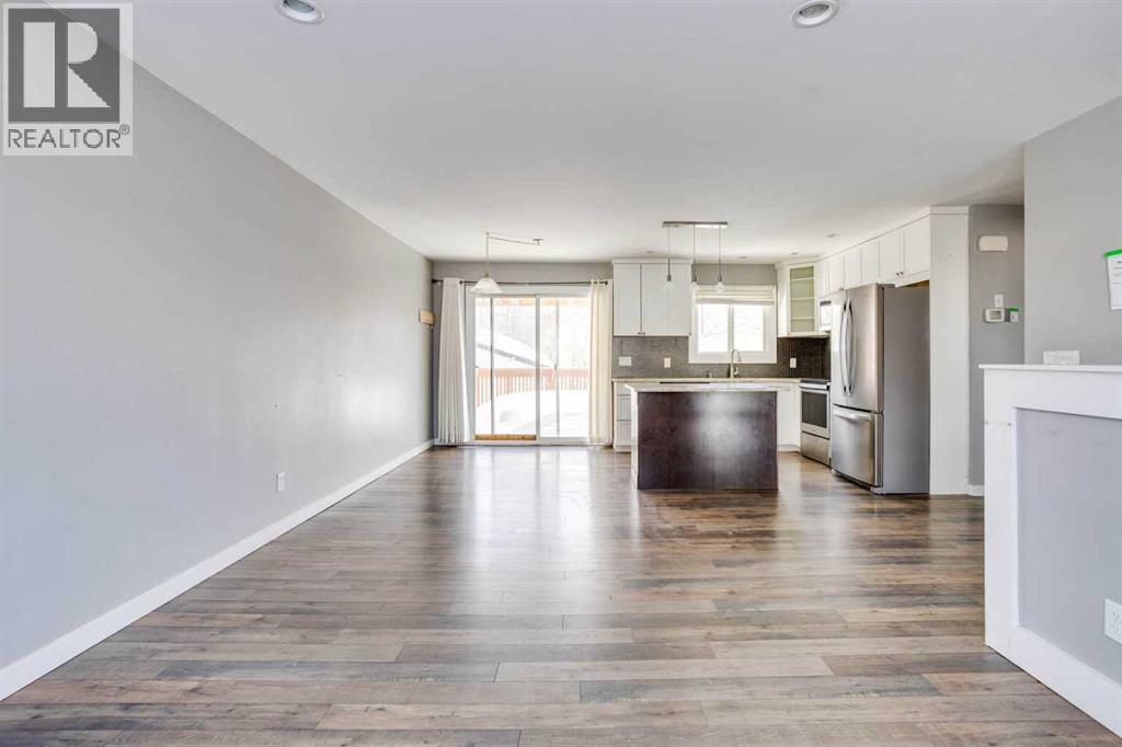 106 Hill Drive, Fort McMurray