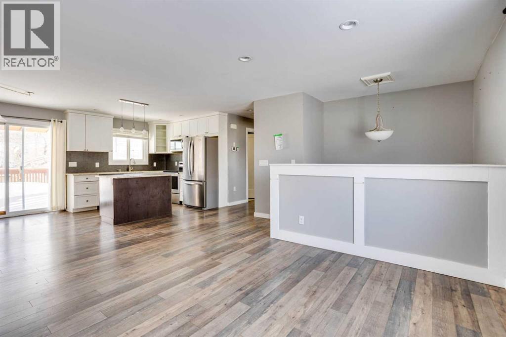 106 Hill Drive, Fort McMurray