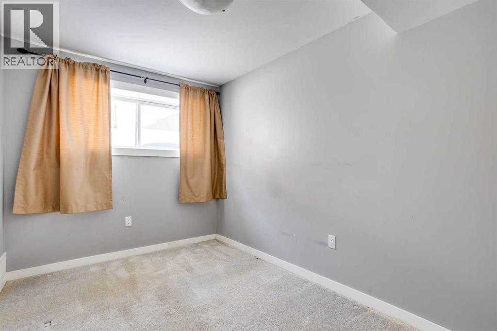 106 Hill Drive, Fort McMurray