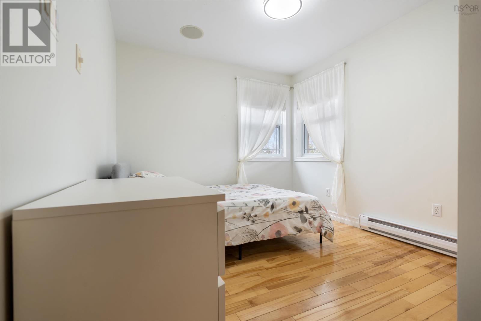 Property 32 of 44 of 157 Pleasant Drive