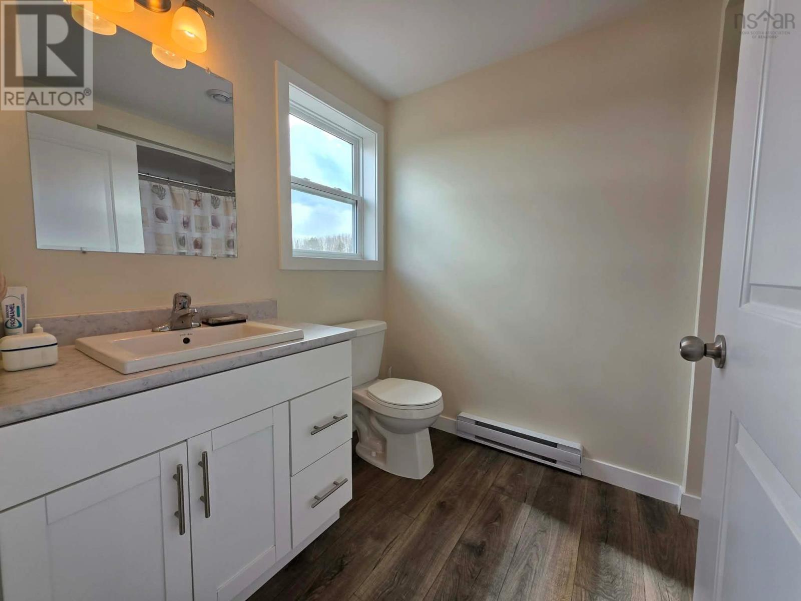 Property 38 of 40 of 1720 Black River Road