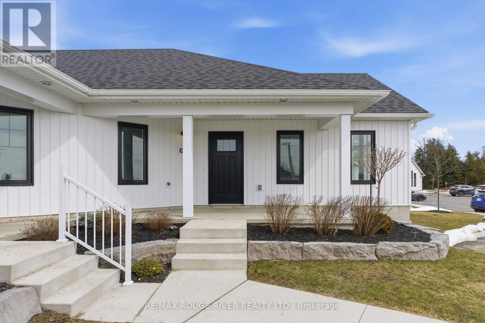 #301 14 MEADOWCREEK DRIVE - 2