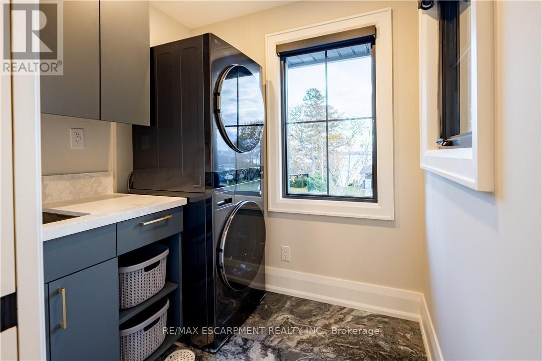 841 DANFORTH PLACE - 14