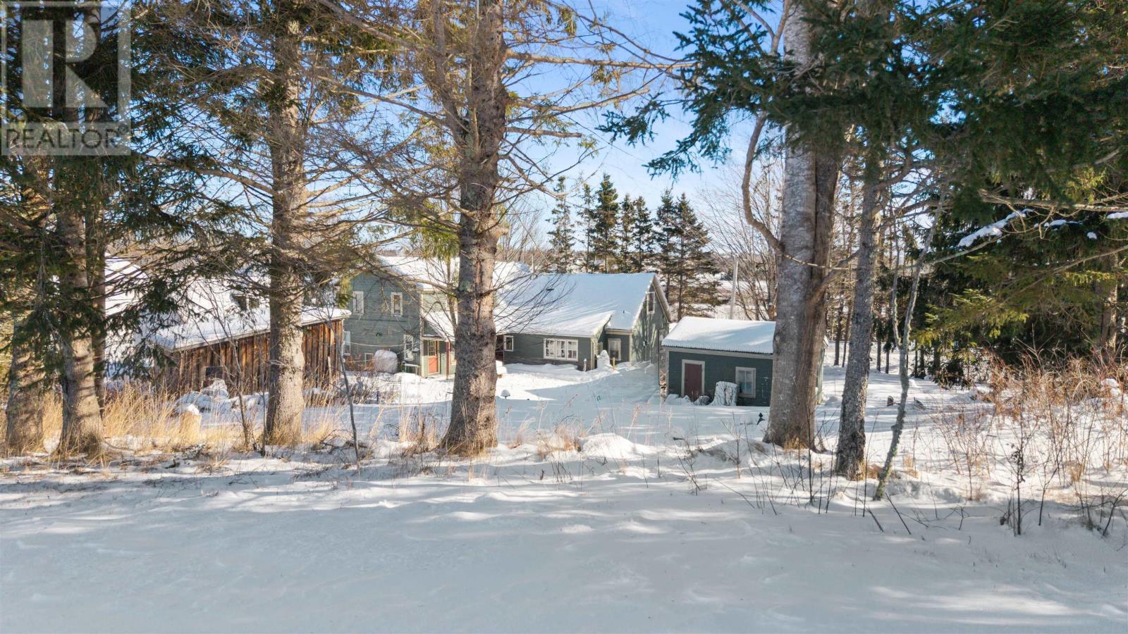 Property 48 of 49 of 8671 Highway 2