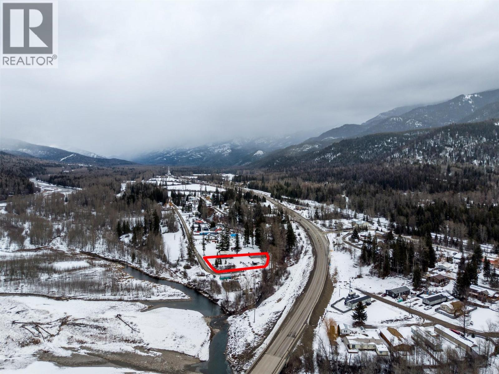  9898 VICTORIA Street, Hosmer