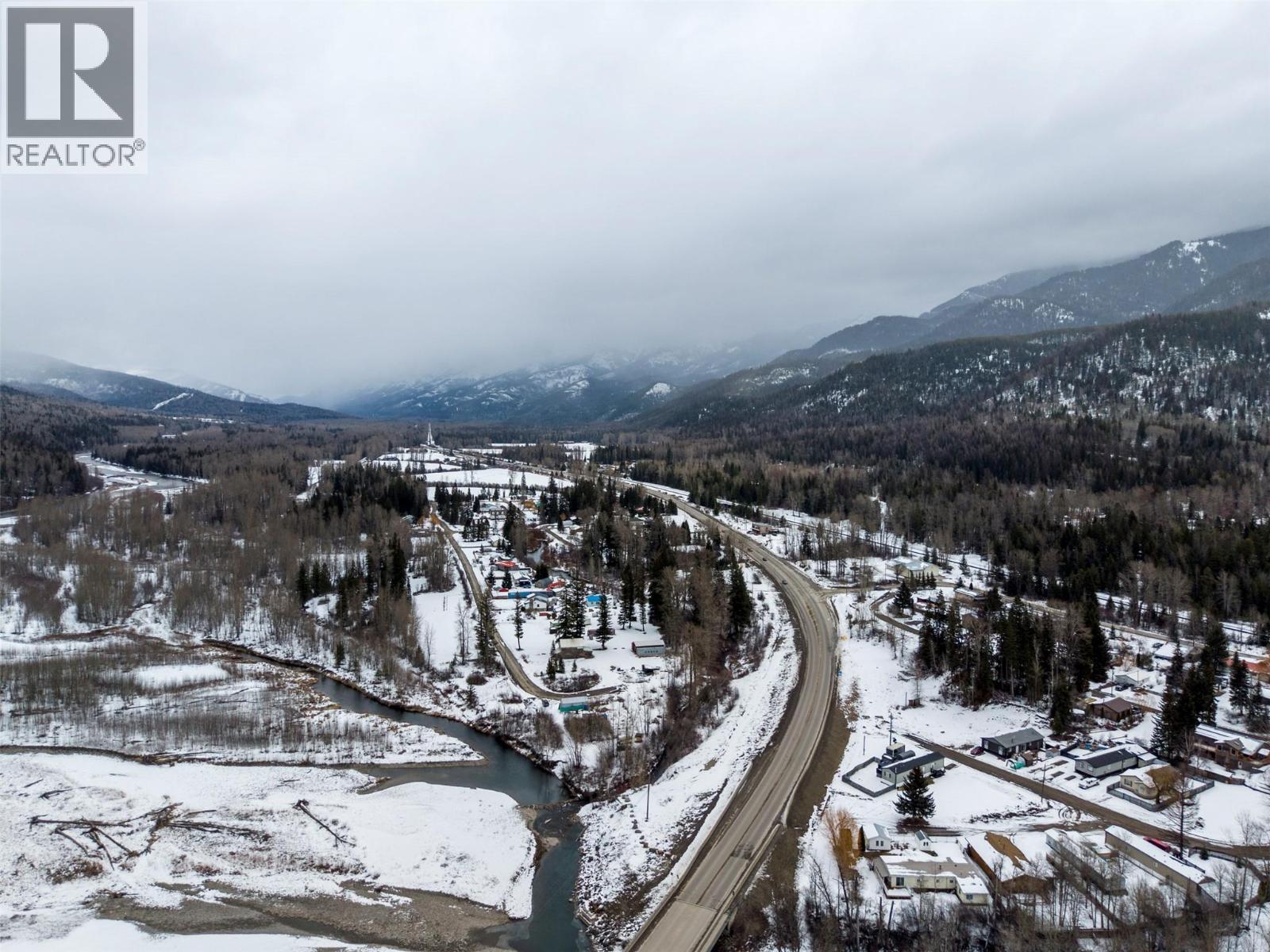  9898 VICTORIA Street, Hosmer