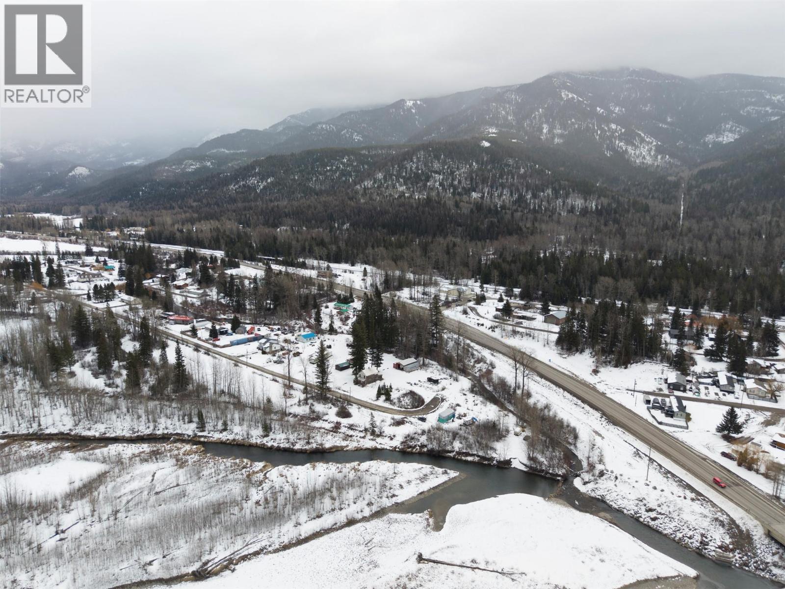  9898 VICTORIA Street, Hosmer