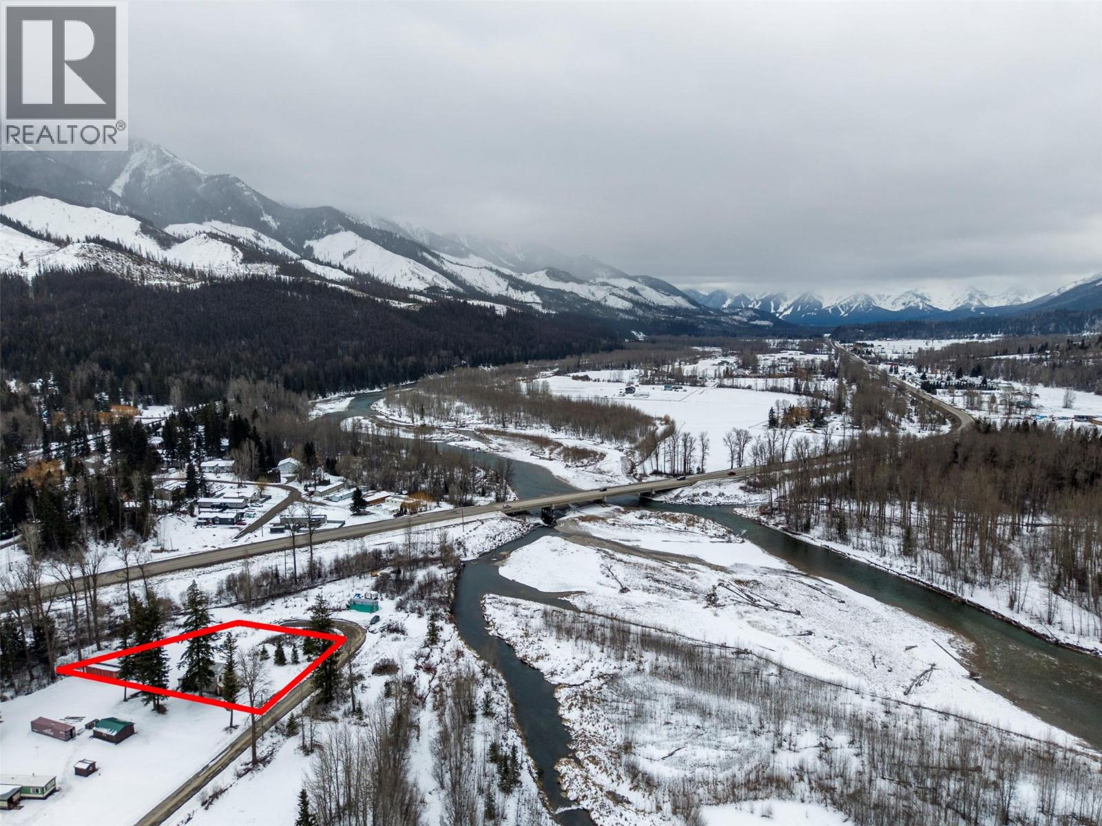  9898 VICTORIA Street, Hosmer