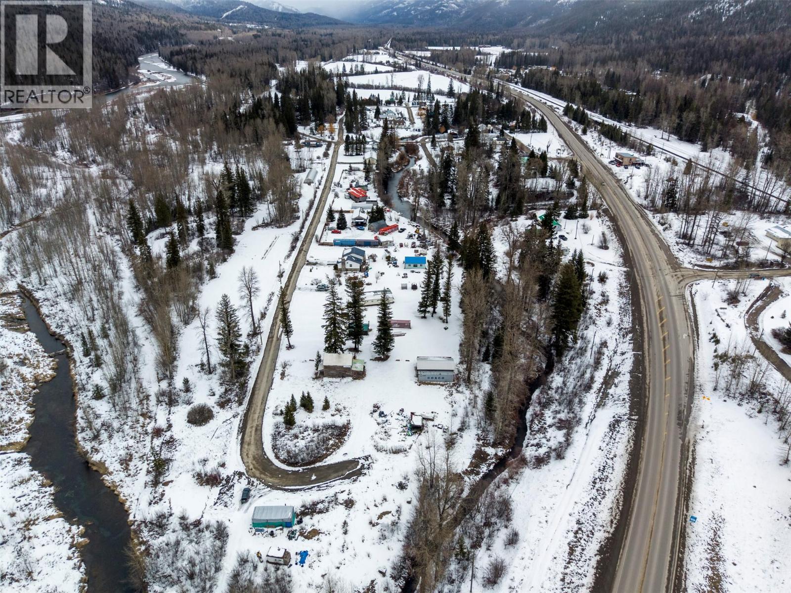  9898 VICTORIA Street, Hosmer