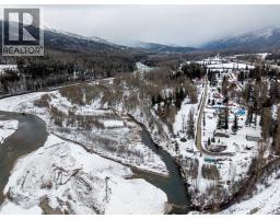 9898 Victoria Street, Hosmer, BC V0B1M5 Photo 32