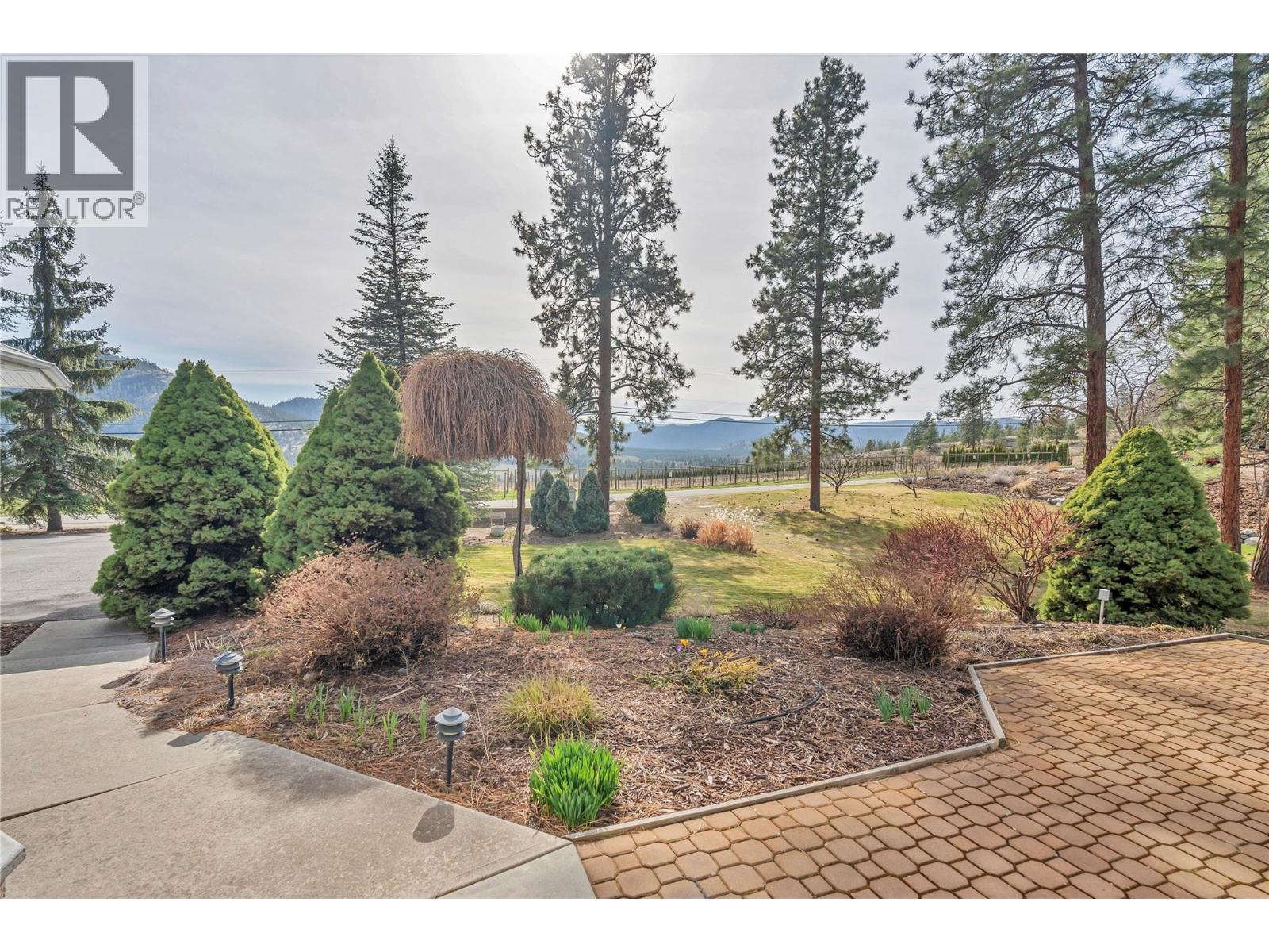  12628 Morrow Avenue, Summerland