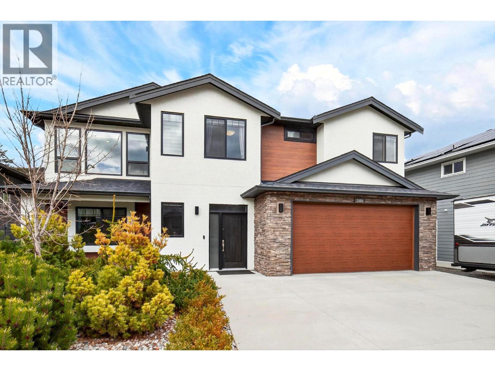  3006 Ironridge Place, West Kelowna