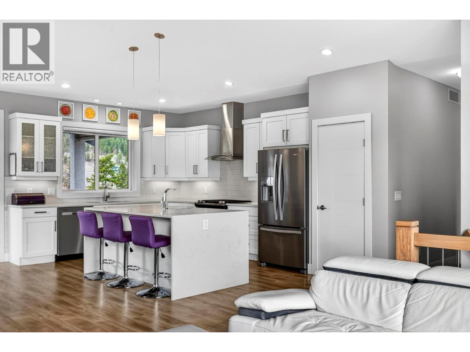 3006 Ironridge Place, West Kelowna