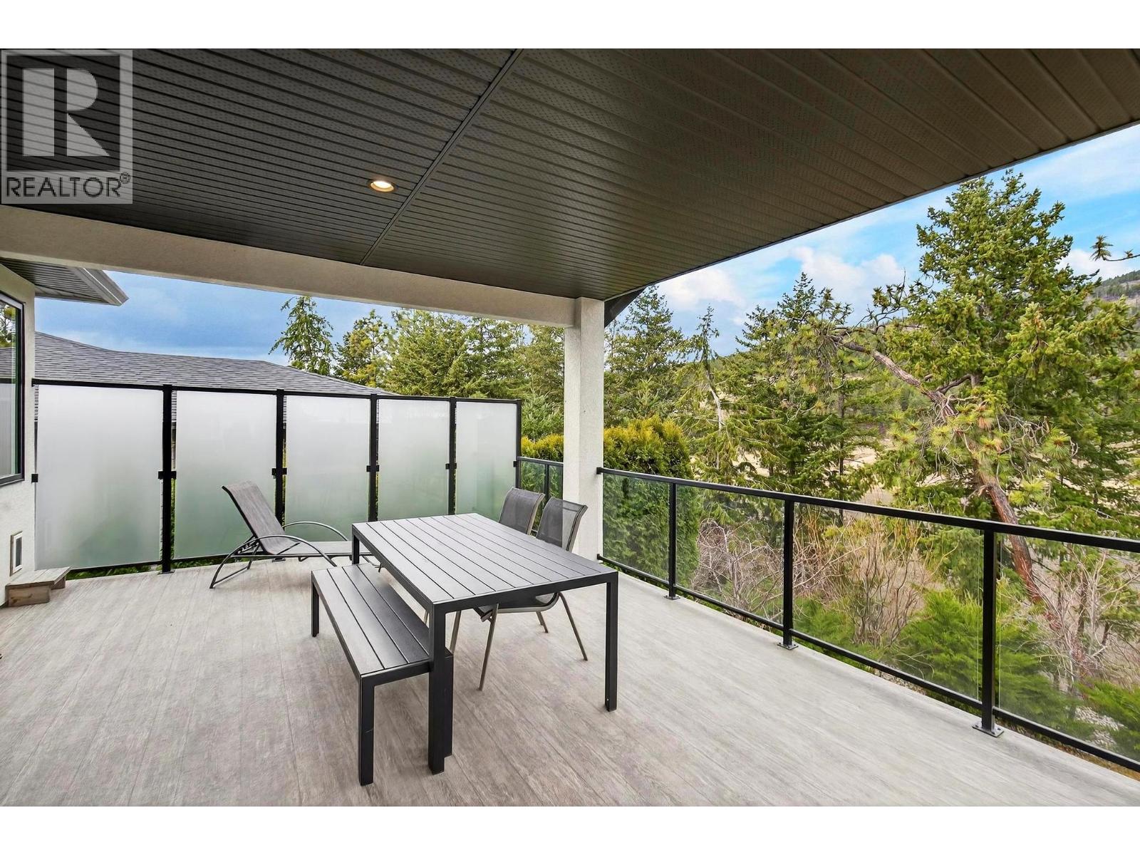 3006 Ironridge Place, West Kelowna