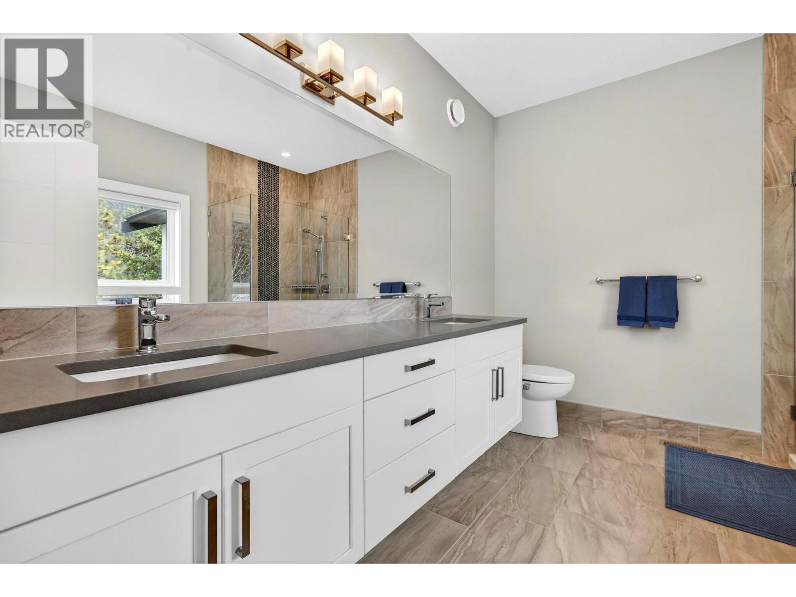 3006 Ironridge Place, West Kelowna