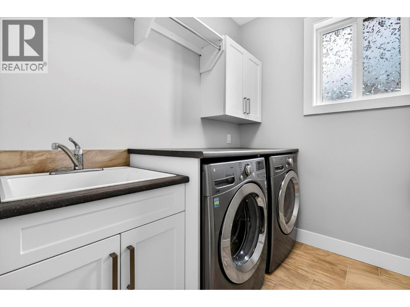 3006 Ironridge Place, West Kelowna