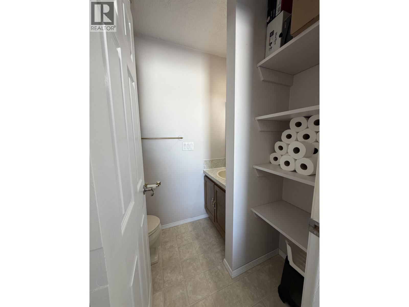 9627 87 STREET - 12