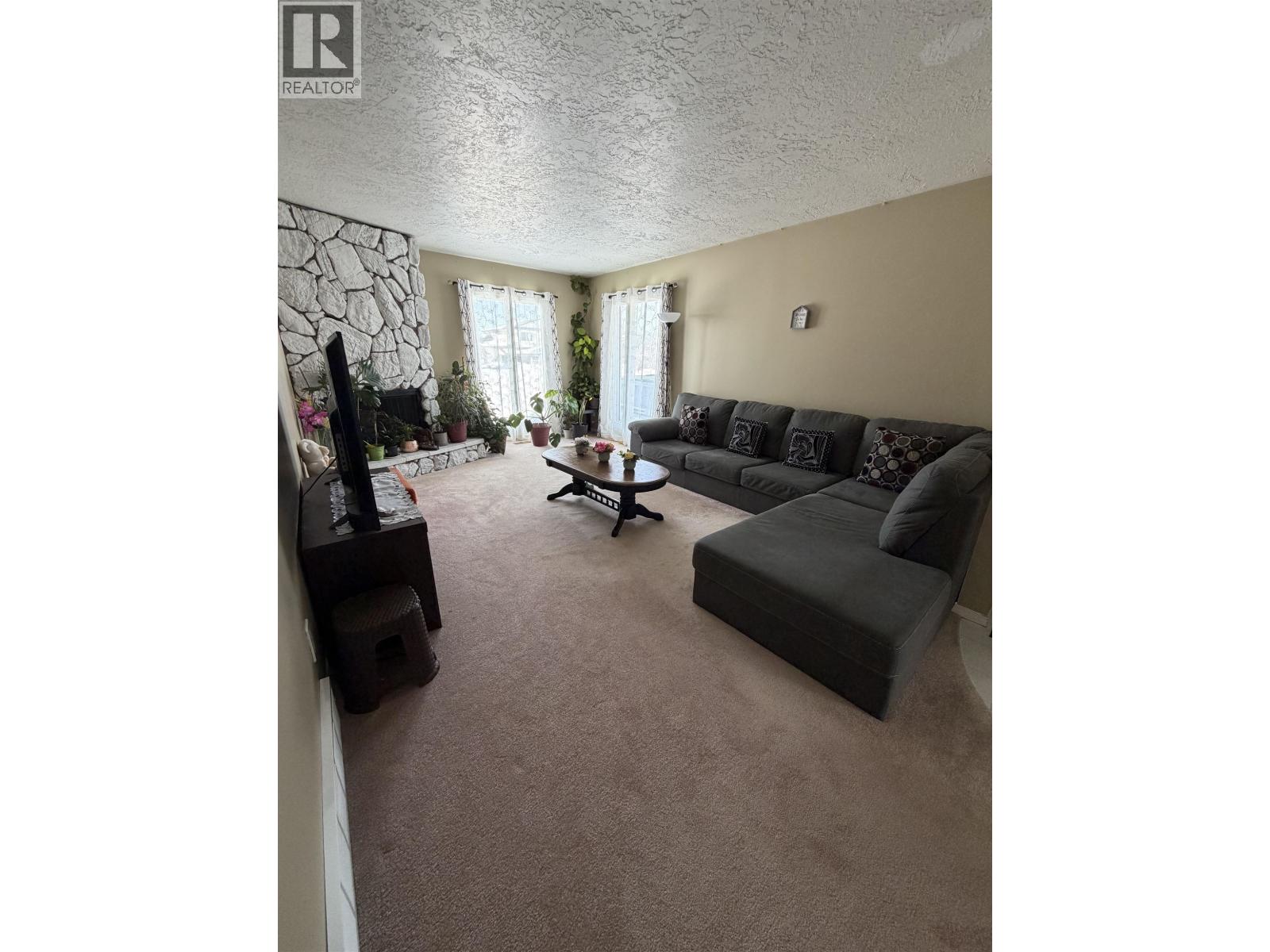9627 87 STREET - 8