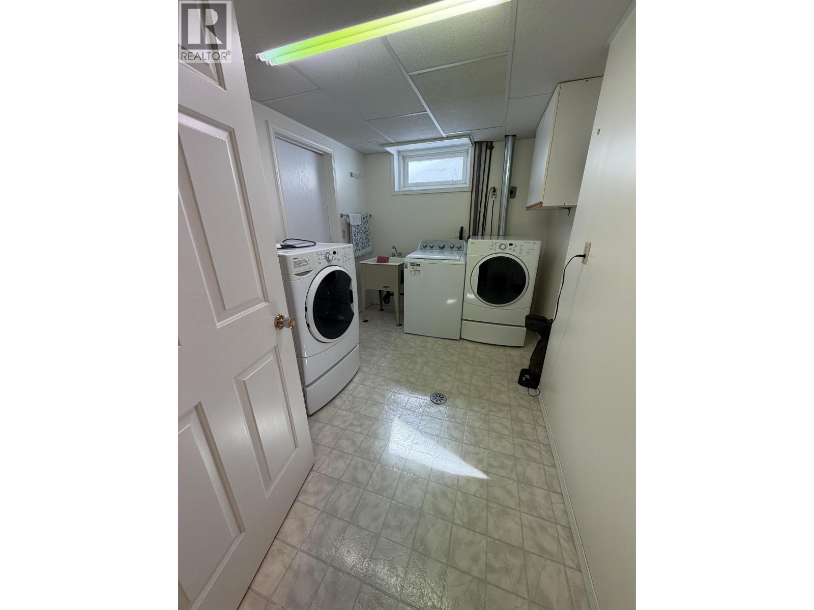 9627 87 STREET - 22