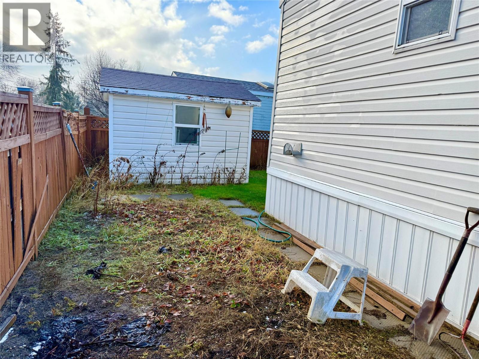 #8 7225 BOUNDARY DRIVE - 27