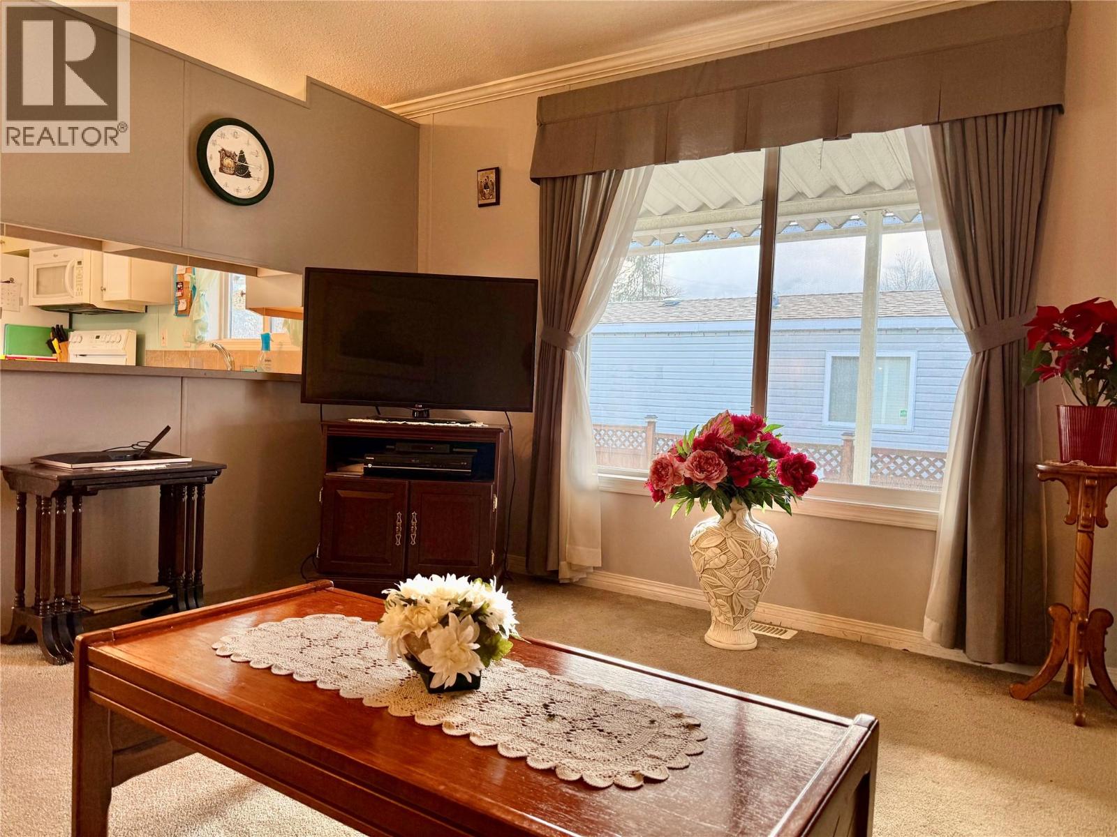 #8 7225 BOUNDARY DRIVE - 4