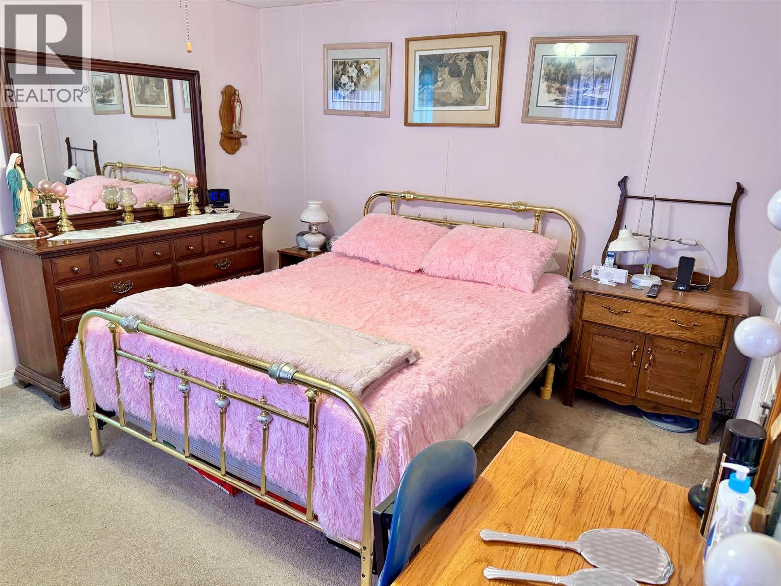 #8 7225 BOUNDARY DRIVE - 18