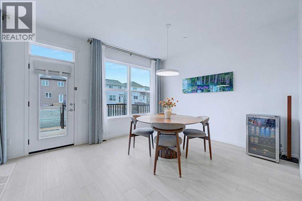 
          250 Hotchkiss Common Southeast
            <br/>
            <span>Calgary</span>
            , 
            <span>AB</span>
             <span>T3S0N1</span>
         - Photo 14