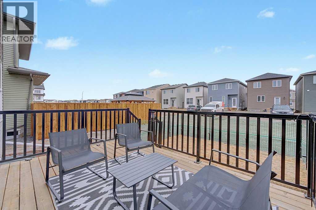 
          250 Hotchkiss Common Southeast
            <br/>
            <span>Calgary</span>
            , 
            <span>AB</span>
             <span>T3S0N1</span>
         - Photo 41