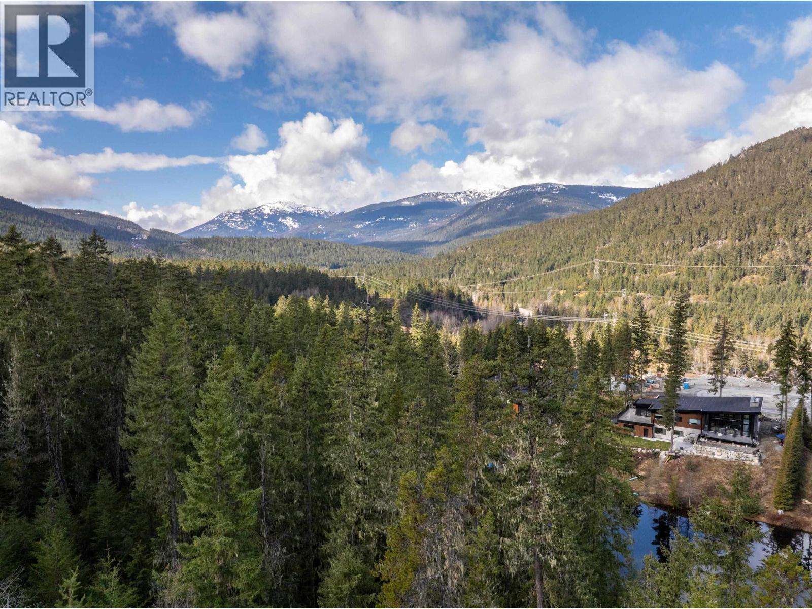 9285 SISKIN STREET, Whistler