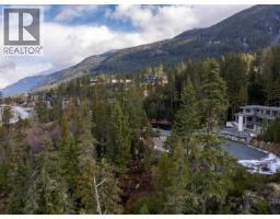 9285 Siskin Street, Whistler, BC V8E1M1 Photo 7