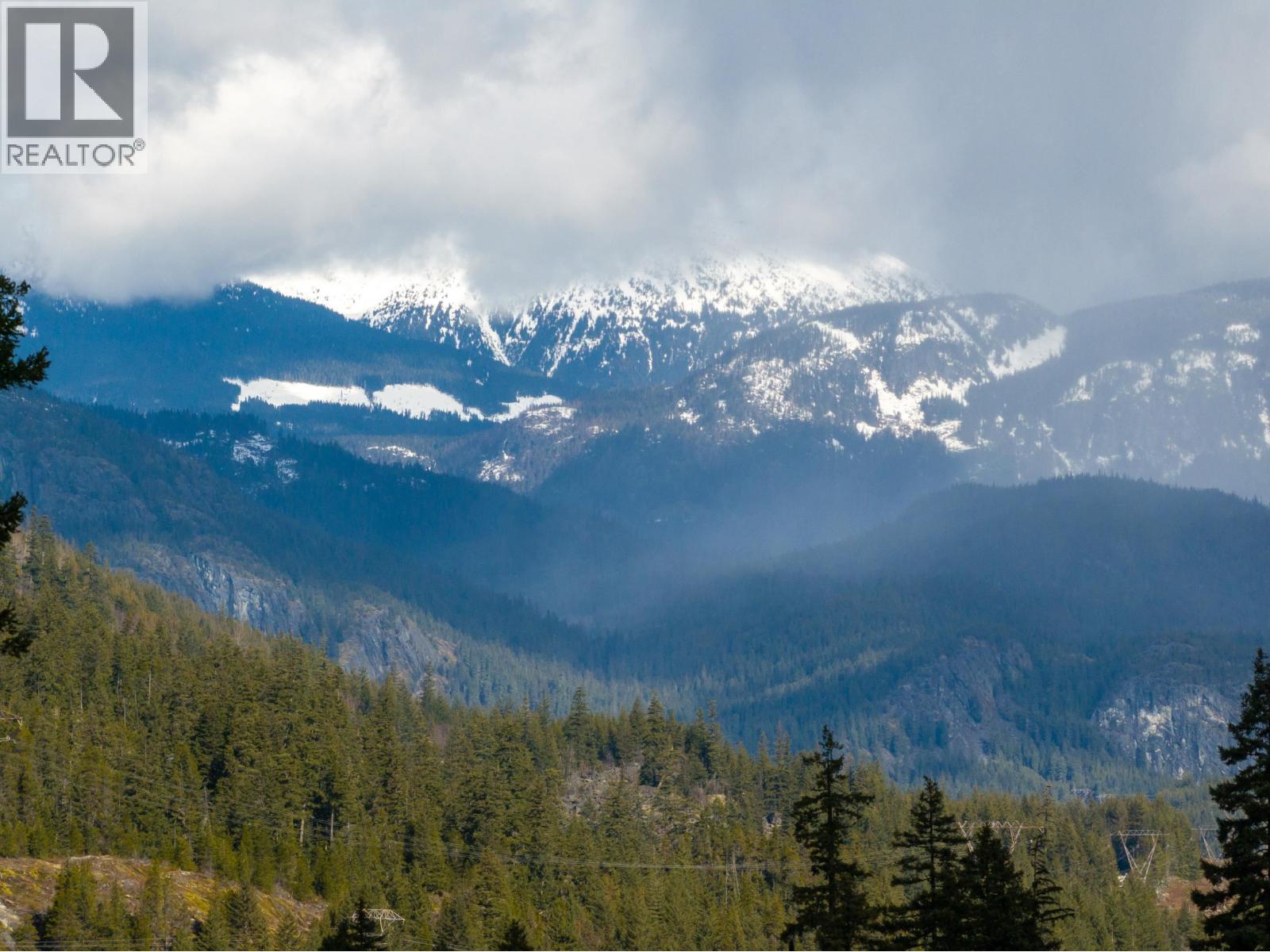 9285 SISKIN STREET, Whistler