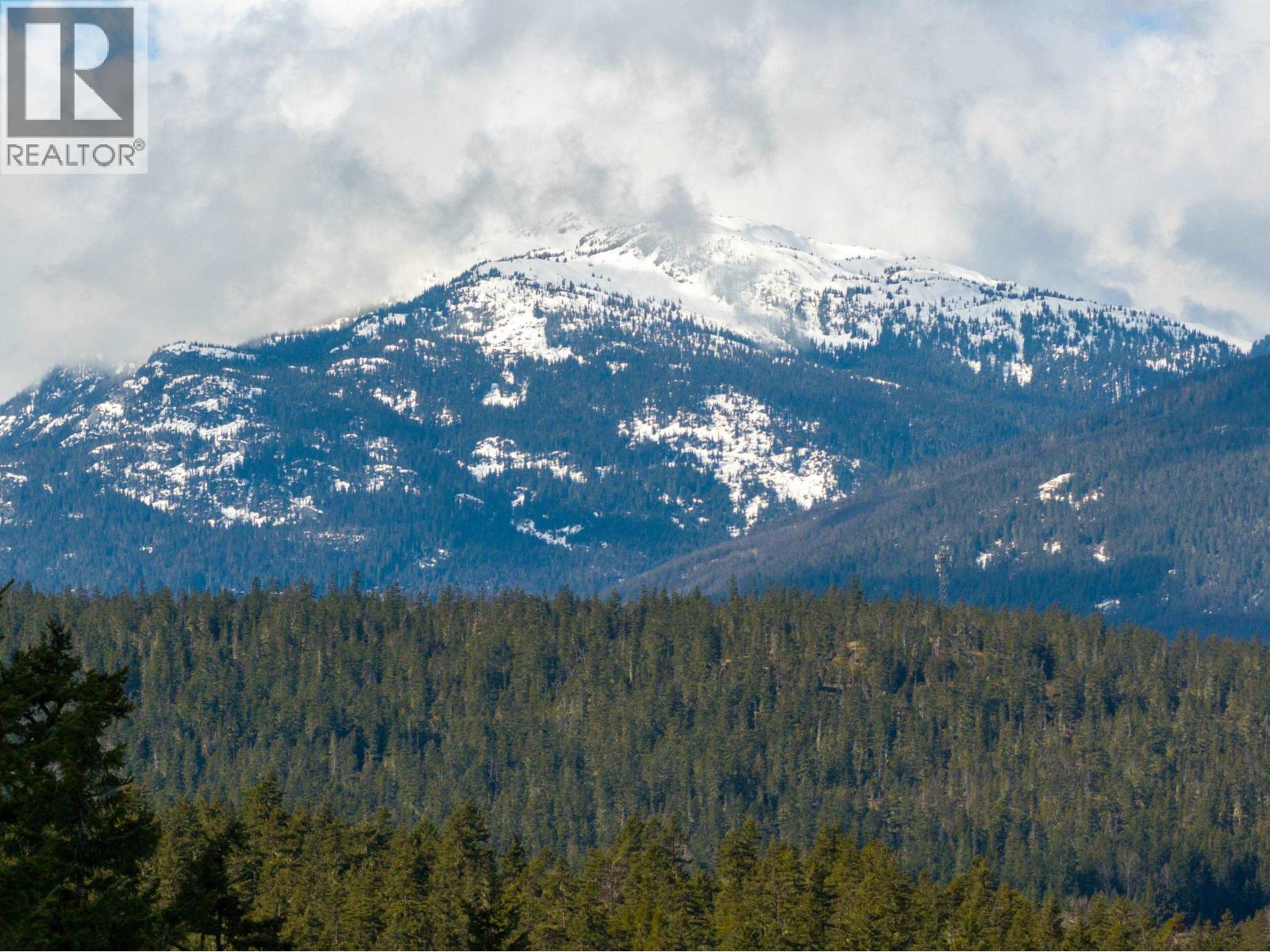 9285 SISKIN STREET, Whistler