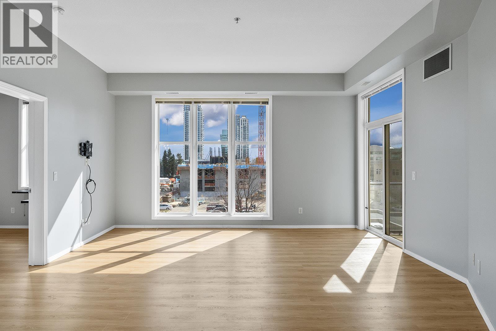 311 1327 St. Paul Street, Kelowna